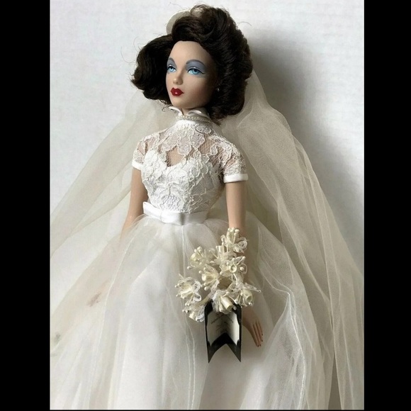Ashton Drake Mel Odom Gene In Monaco Bride 16” Doll MIB COA - Picture 8 of 12